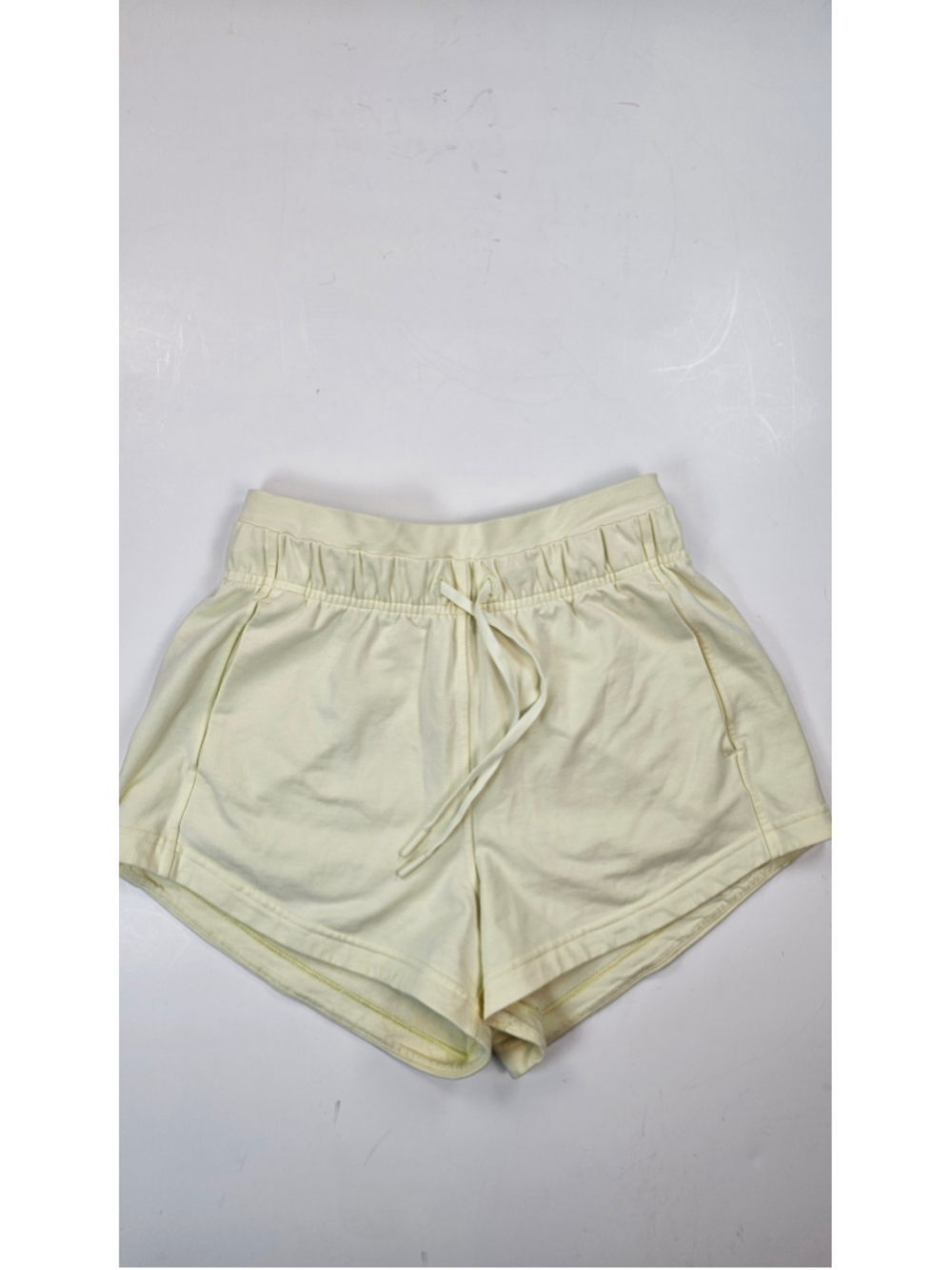 Lululemon Inner Glow High Rise Shorts 3" Women’s Size 4 Pale Yellow Drawstring
